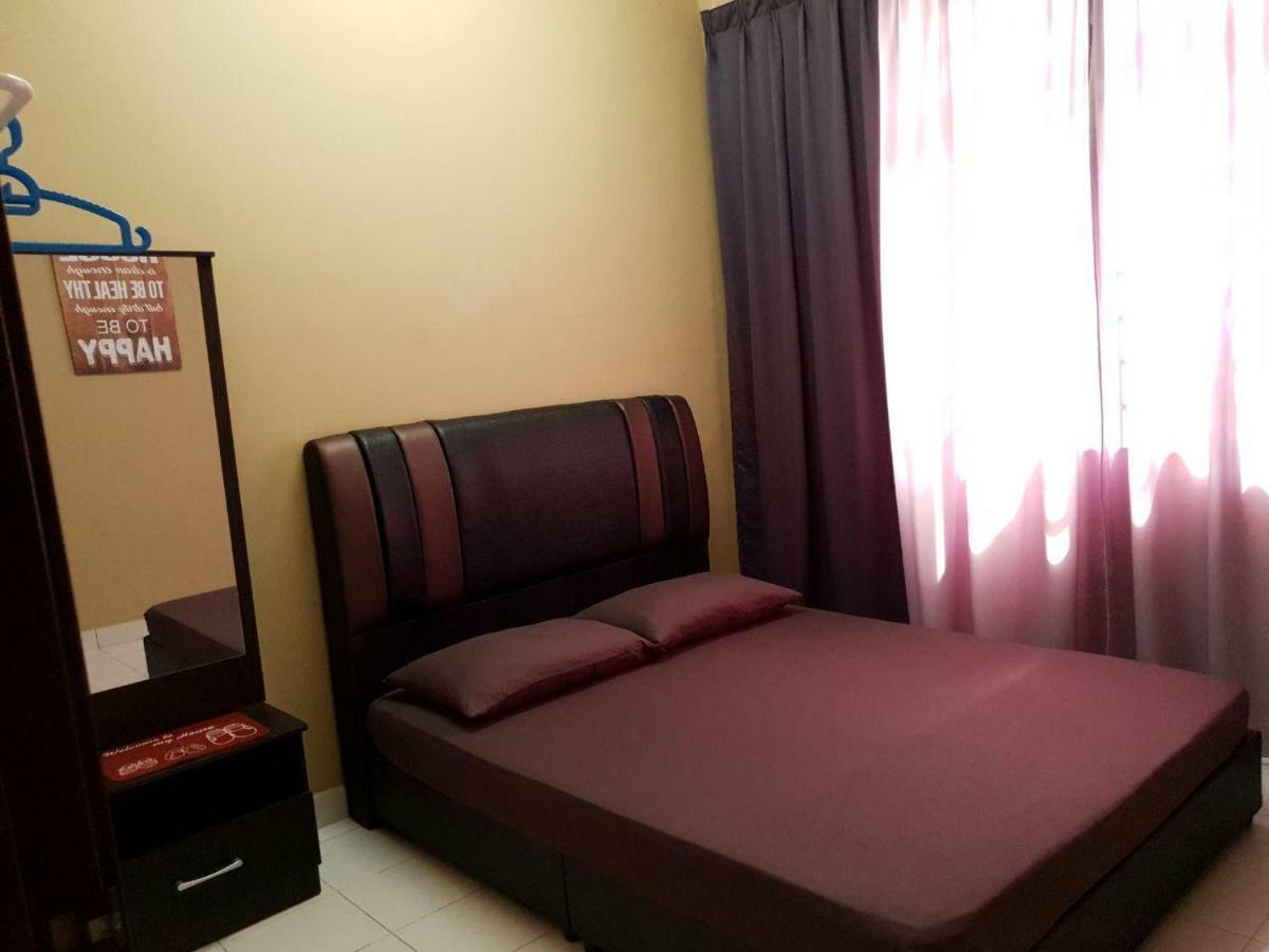Lindanazri Homestay Mitc Melaka מראה חיצוני תמונה