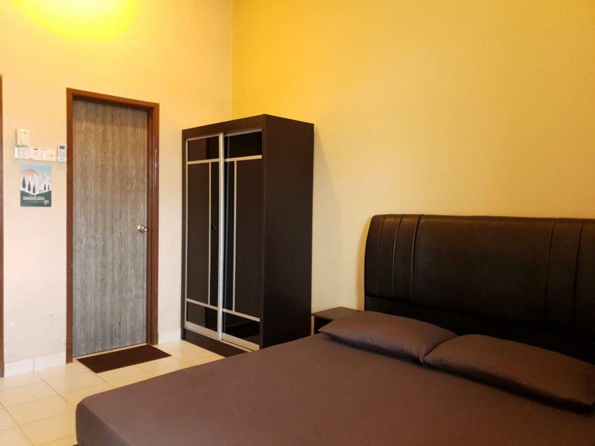 Lindanazri Homestay Mitc Melaka מראה חיצוני תמונה